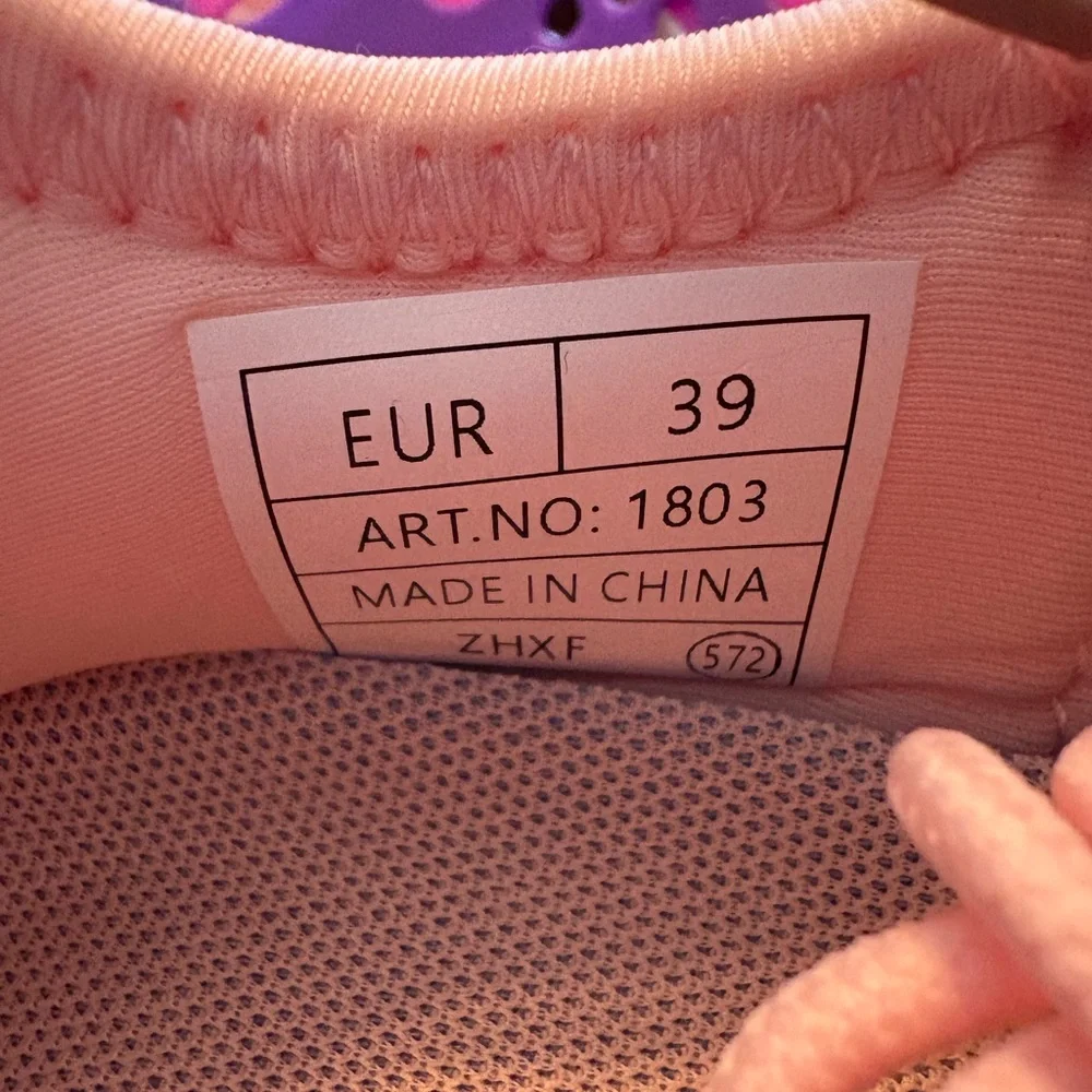 Akk light pink woman shoes sz 8.5 - Picture 2 of 8